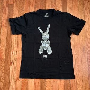 Uniqlo — Jeff Koons Bunny